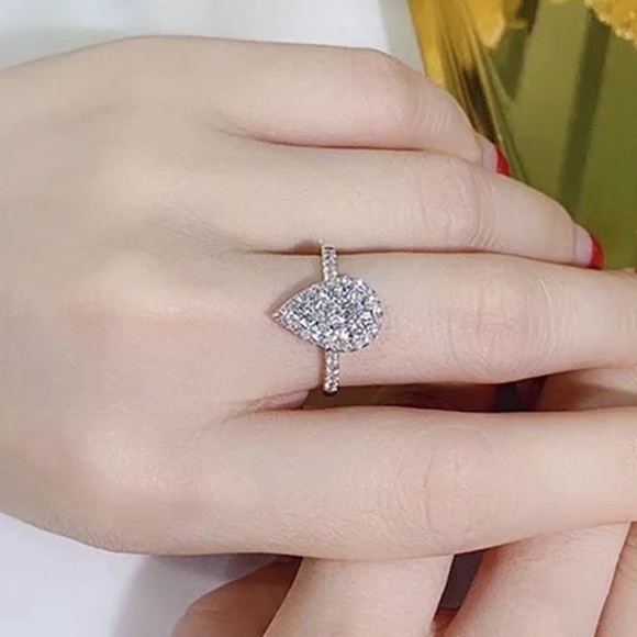 New 925 Silver Pear Cut Diamond Engagement Ring - Picture 3 of 5